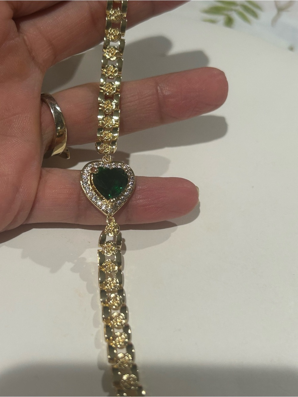 14k Gold plated Emerald Green Heart Bracelet 6/8 inches long